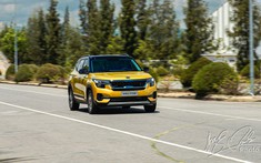 10 ô tô bán chạy nhất tháng 8/2021: VinFast Fadil đè bẹp các đối thủ, Kia Seltos, Toyota Corolla Cross bứt phá