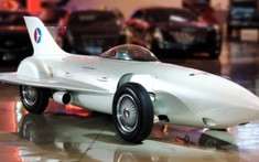 Firebird I XP-21 - Mẫu concept có thiết kế như máy bay, trang bị động cơ tuabin ra đời cách đây 70 năm