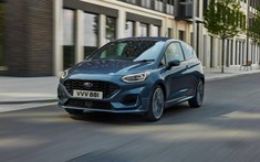 Ford Fiesta Van 2022 - xe chở hàng "nhỏ mà có võ"