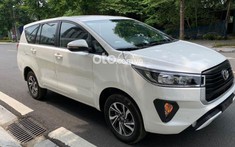 Chạy gần 1 năm, Toyota Innova có giá rẻ bất ngờ