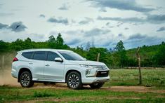 Loạt xe Mitsubishi tiếp tục được giảm giá lên tới gần 70 triệu đồng trong tháng 9, “kèo thơm” vẫn là Xpander