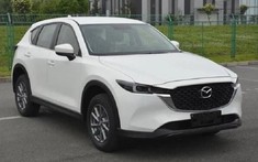 Mazda CX-5 2022 bị rò rỉ "ảnh nóng", thiết kế đầu xe giống Mazda3