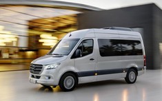 Mercedes-Benz Sprinter thế hệ mới được cải tiến hoàn toàn về thiết kế, trang bị và công nghệ