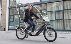 AllWeatherBike - Mẫu xe đạp điện "mui trần" có thể che mưa gió tiện ích của người Đức