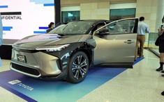 CEO Toyota: Chỉ sản xuất xe ô tô điện có thể khiến hàng triệu lao động mất việc làm