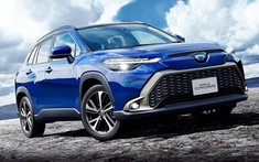 Toyota Corolla Cross 2022 ra mắt phiên bản dẫn động 4 bánh