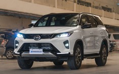 Toyota Fortuner 2022 thêm loạt trang bị công nghệ ấn tượng, giá khởi điểm 1,04 tỷ đồng
