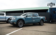 Sếp gốc Việt của Ford hé lộ hãng có thể tung ra xe bán tải nhỏ hơn và rẻ hơn Maverick
