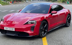 Xe điện Porsche Taycan Turbo "hàng lướt" tìm khách trải nghiệm với giá hơn 9 tỷ đồng
