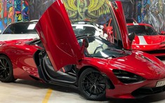 Nam ca sĩ TiTi gây chú ý với màn "cò" siêu xe McLaren 720S Spider hơn 20 tỷ đồng
