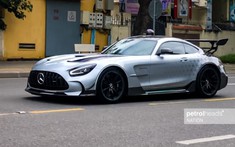 Mercedes-AMG GT Black Series P One Edition chỉ dành cho khách mua Mercedes-AMG One lăn bánh tại Campuchia