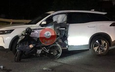 Hưng Yên: Beijing X7 nát cửa, túi khí rèm bung ra sau va chạm với xe máy, 1 người bị thương nặng