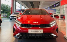 Ảnh thực tế KIA K3 2022 đủ màu về đại lý Việt, vẫn là hàng "hot" trong phân khúc hạng C