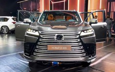Ảnh thực tế Lexus LX600 2022: Thay đổi xứng tầm ông chủ, sẽ về Việt Nam trong năm tới