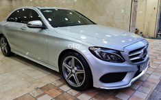 Mới chạy hơn 1 vạn, Mercedes-Benz C 300 AMG vẫn bán lỗ hơn 800 triệu