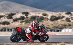 Ducati World Première 2022 tập 3: Ducati Multistrada V4 Pikes Peak 2022 sở hữu nhiều nâng cấp, chốt giá 660 triệu đồng