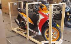 Bỏ qua SH350i trong nước, dân chơi Việt tìm đến SH350i Repsol nhập Ý giá khoảng 400 triệu đồng