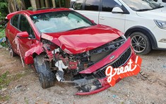 Kia Cerato bị tai nạn nát đầu, nát đuôi vẫn được ngân hàng phát mại với giá 338 triệu đồng