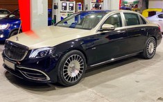 Mercedes-Benz E-Class L "biến hình" thành Maybach S-Class nhờ bộ bodykit Trung Quốc rẻ tiền