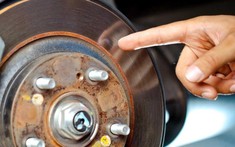 Điều gì sẽ xảy ra nếu như xe ô tô không được sử dụng trong thời gian dài?
