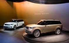 Range Rover 2022 ra mắt toàn cầu, khởi điểm từ gần 11 tỷ đồng nhưng đã có khách Việt đặt cọc