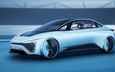 SAIC Motor Kun - Mẫu concept sedan sang trọng vừa biết bay trên trời vừa biết lặn dưới nước
