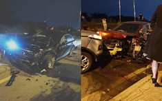 Video hé lộ khoảnh khắc chiếc xe sang Volvo va chạm liên hoàn 2 ô tô và 2 xe máy trên đường Hà Nội