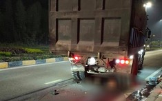 Vĩnh Phúc: Va chạm với xe ben, 2 người phụ nữ đi xe máy tử vong thương tâm