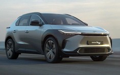 SUV điện Toyota bZ4X hé lộ bản sản xuất, chính thức được bán từ giữa năm 2022