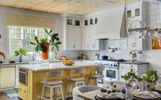Những mẫu nhà bếp kiểu trang trại hiện đại phù hợp mọi nhà