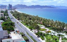 Sốt đất tại thị trường ven biển phía Nam