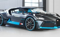 Đại gia Malaysia chia sẻ về Bugatti Divo siêu đắt, mua vì đam mê nhưng ngại về thuế