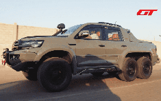 Toyota Land Cruiser L200 biến hóa quái vật bán tải 6 bánh, nội thất cực sang nhờ bàn tay dân độ