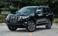 Soi chi tiết Toyota Land Cruiser Prado 2021, nâng cấp nhiều trang bị nhưng liệu có xứng đáng với mức tăng giá gần 170 triệu đồng?