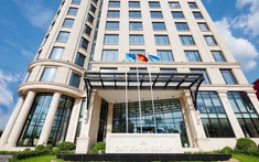 Giá cổ phiếu tăng mạnh 30% kể từ đầu tháng 10, lãnh đạo Đất Xanh liên tiếp đăng ký bán ra