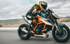 KTM sắp ra mắt siêu naked bike Super Duke R Evo, cạnh tranh với Streetfighter V4 và Z H2