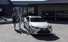 Lexus ES và GX 2022 đồng loạt ra mắt Việt Nam, thêm lựa chọn cho khách Việt trong mùa mua sắm cuối năm
