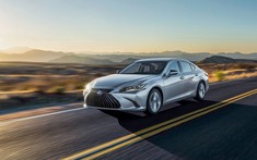 Lexus ES và GX 2022 ra mắt thị trường Việt Nam, giá gần như không đổi