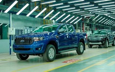 Phân khúc xe bán tải tháng 10/2021: Ford Ranger vẫn rực rỡ trên đỉnh