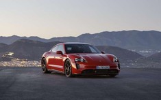 Porsche Taycan GTS Sport Turismo 2022 trình làng với khả năng chạy hơn 500km sau một lần sạc