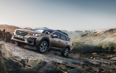 Subaru Outback 2022 hoàn toàn mới ra mắt thị trường Việt, giá 1,969 tỷ đồng, được nâng cấp EyeSight 4.0