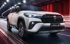 Toyota Corolla Cross GR Sport 2022 chính thức ra mắt Đông Nam Á, giá quy đổi 840 triệu đồng