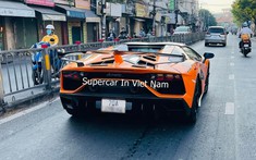 Lamborghini Aventador SVJ Roadster mới về nước đã lăn bánh tại Sài thành nhưng đeo biển số Tây Ninh