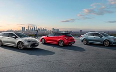 Toyota Corolla 2022 nâng cấp công nghệ và ngoại thất, bổ sung bản đặc biệt