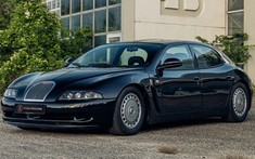 Chiếc Bugatti EB112 này là một trong số ba nguyên mẫu hiếm hoi được chế tạo trên đời