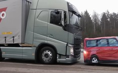 Đoạn video thử nghiệm va chạm này cho thấy tại sao xe Volvo cực kỳ an toàn