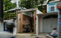 Nhà phố lệch tầng tối đa hóa không gian sống tại Quận 2