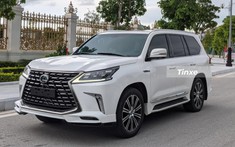 Chủ xe chi gần nửa tỷ đồng lột xác ngoại hình Lexus LX570 đời 2008 lên bản cao cấp và mới nhất