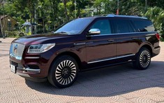 Lincoln Navigator Black Label L siêu biển tứ quý 9 của doanh nhân Phú Thọ