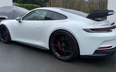 Video: Xe đua đường phố Porsche 911 GT3 2022 đầu tiên về Việt Nam